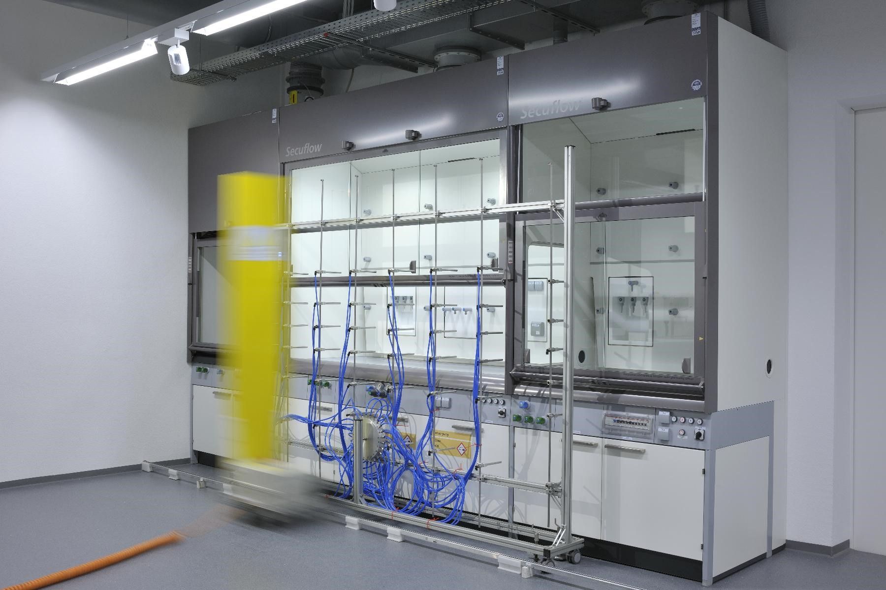 Labokraft.hu • Image and Text